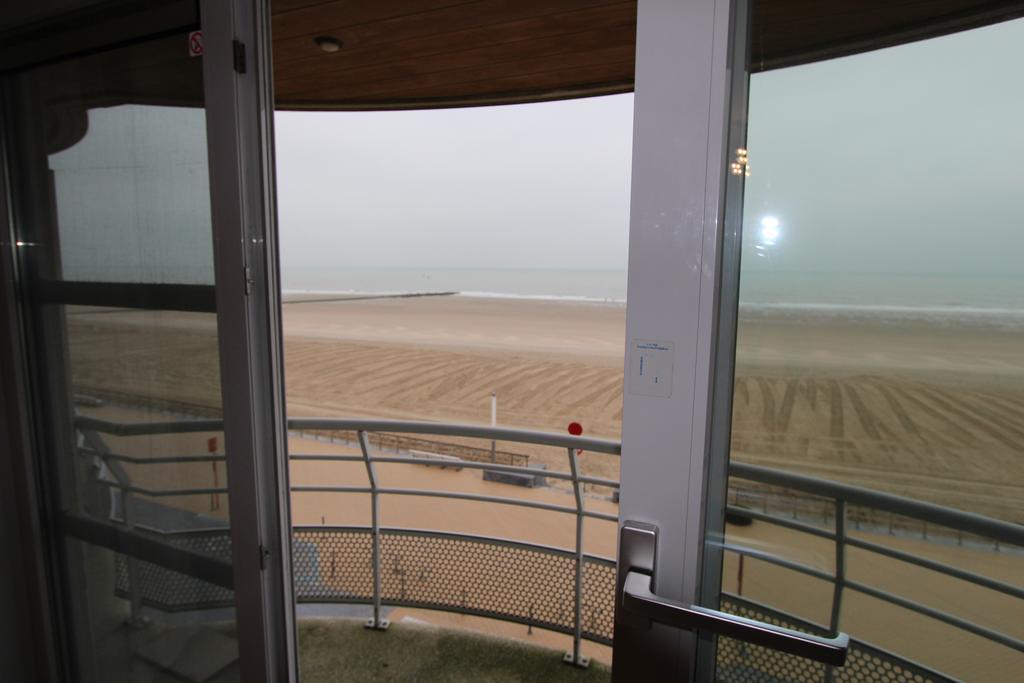 Appartement Zeezicht Oostende Cameră foto
